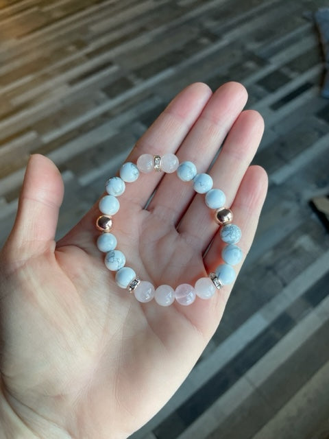 Rose Quartz, Rose Gold Hematite and Howlite Bracelet